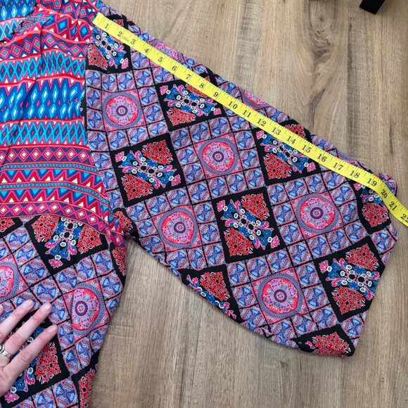 Tolani 100% Silk Geometric Print Blouse Tunic Red Blue Boho 3X - Picture 8 of 8